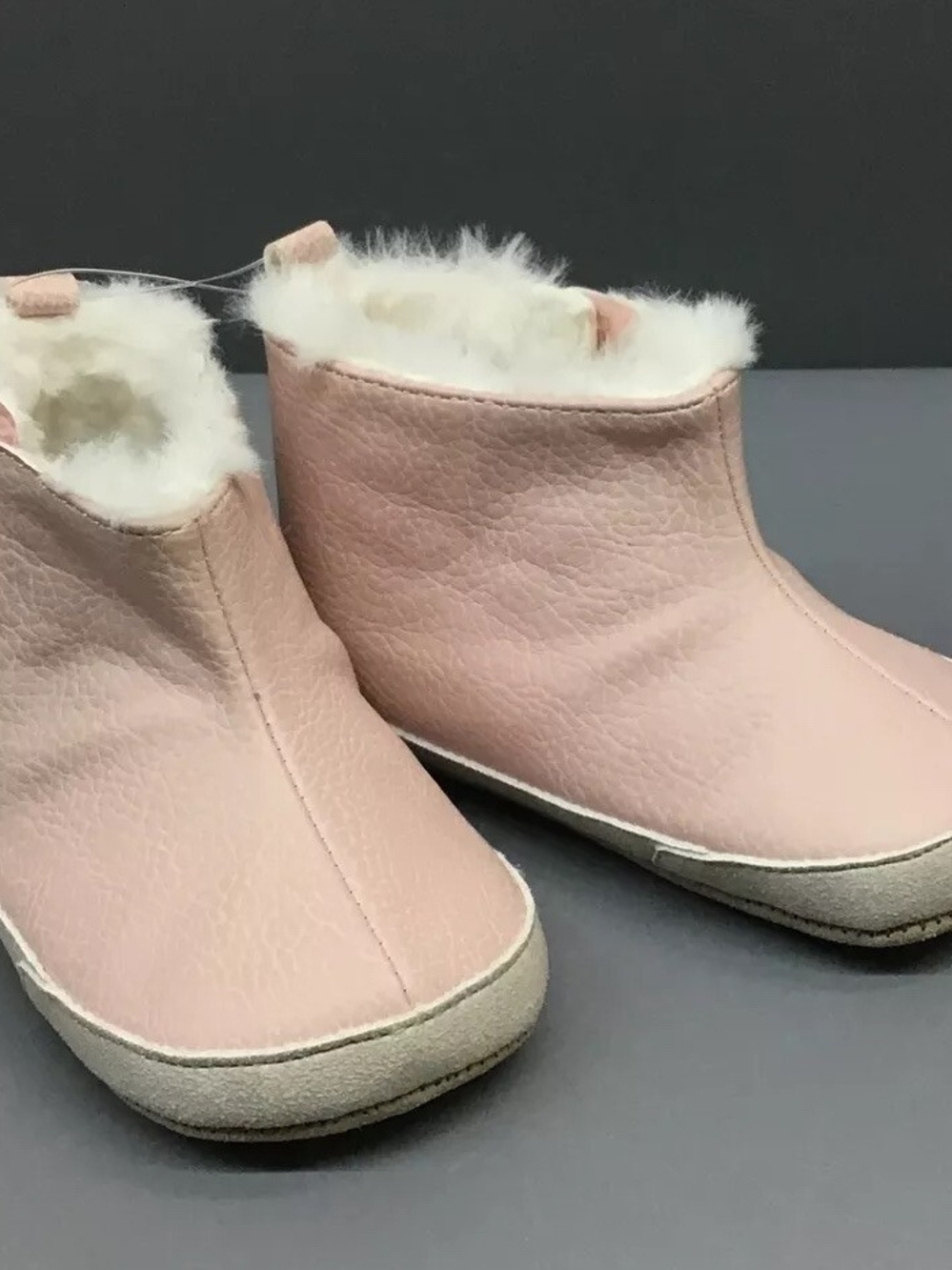 NWT Robeez Blush Pink Faux-Fur Ankle Boots for Kids Baby Boots